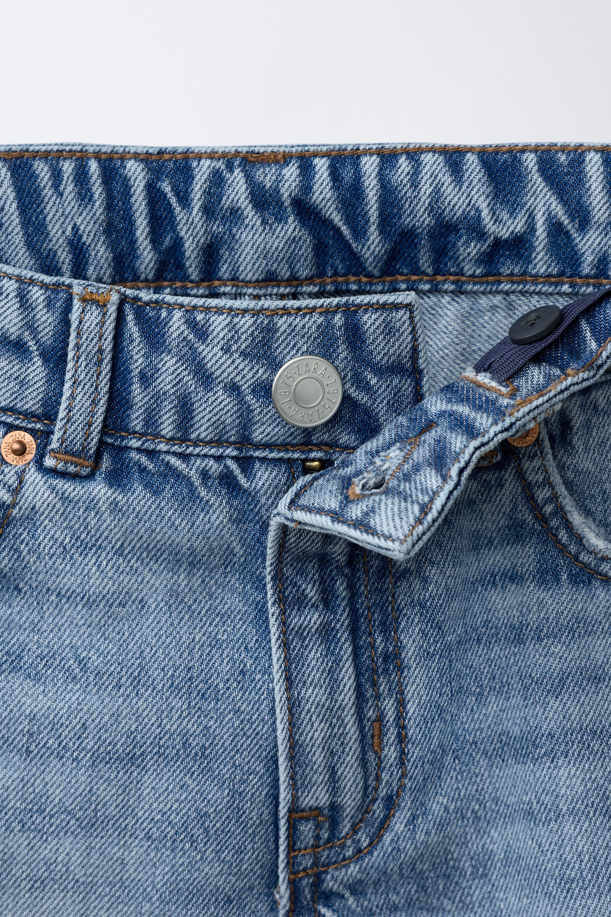 RIPPED DENIM SHORTS